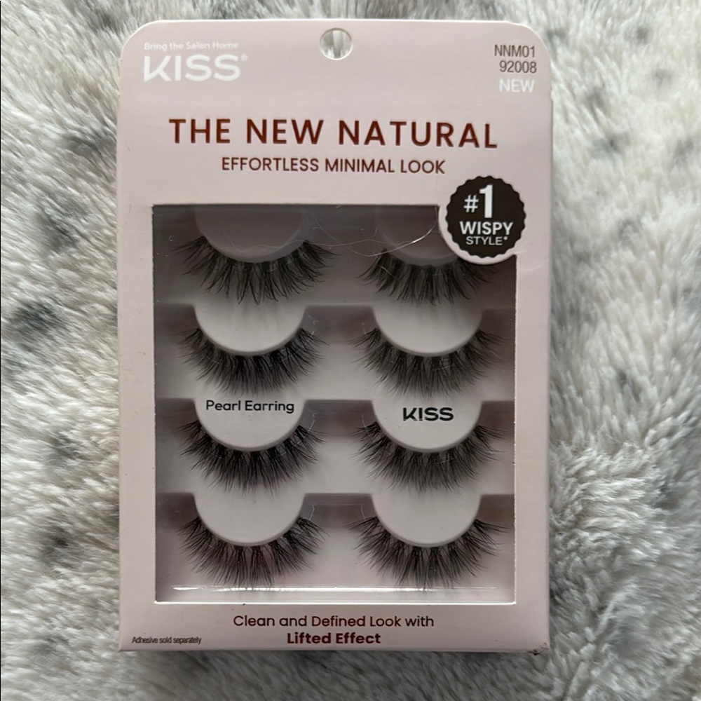 KISS The New Natural Wispy Eyelashes